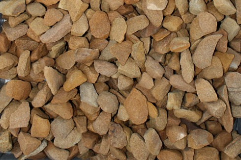 Kamenclub.ru: Щебень крошка желтый (песчаник) фр. 20-40 мм.  купить в Санкт-Петербурге песчаник бежевый рыжий каменная крошка песчаника 9500 руб/т   фото КАМЕНЬ КЛУБ