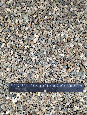Kamenclub.ru: Галька речная окат (серая) фр.5-10 мм купить  в Санкт-Петербурге галька речная серая, серый, темно-серый, светло-серый, коричневый речная окатанная галька декоративная ландшатфная 5000 руб/т   фото КАМЕНЬ КЛУБ