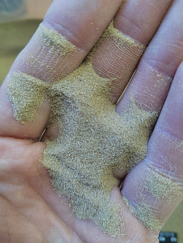 Кварцевый песок для площадок фр. 0,1-0,5 мм.  купить в Санкт-Петербурге фото Камень Клуб