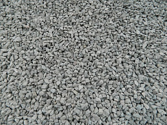 фото Щебень строительный (гравийный, гранитный, известняковый) фракции 5-20  в Санкт-Петербурге