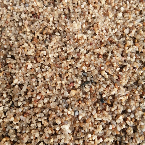 Кварцевый песок сухой фракцинированный фр. 1,6-4 мм.  купить в Санкт-Петербурге фото Камень Клуб
