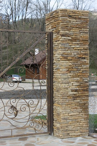 Kamenclub.ru: Песчаник (хворост) art PSG-5-06  купить в Санкт-Петербурге    1 900 руб/кв.м   фото КАМЕНЬ КЛУБ