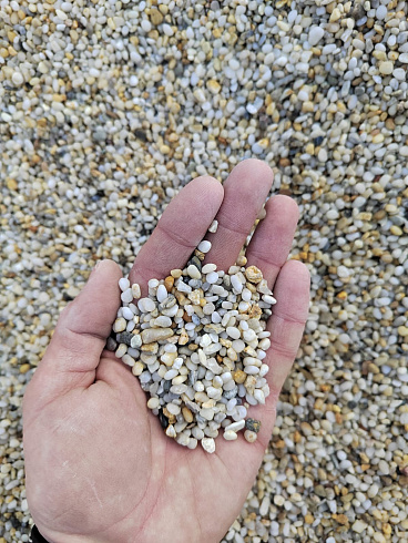 фото Галька крымская жемчужная фр. 3-5 мм. купить в Санкт-Петербурге  в интернет-портале КАМЕНЬ КЛУБ