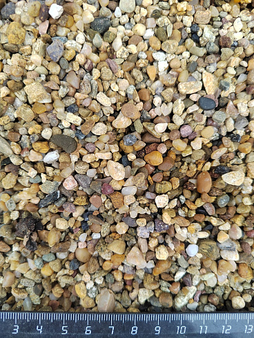 Галька речная окат (рыжая) фр.3-5 мм купить в Санкт-Петербурге 