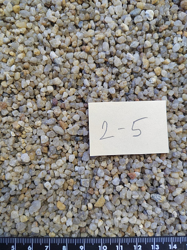 Кварцевый песок для площадок фр. 2-5 мм.  купить в Санкт-Петербурге фото Камень Клуб
