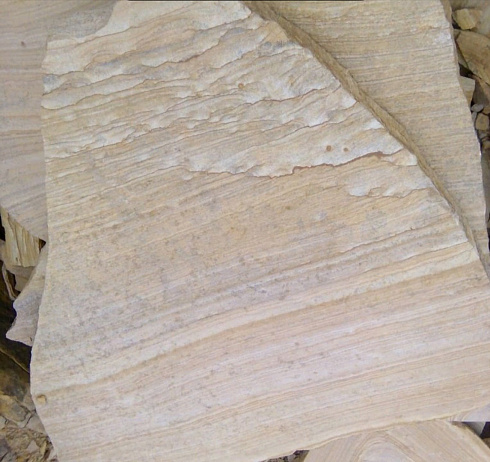 Kamenclub.ru: Песчаник пластушка желтый с рисунком (4-6 см)  купить в Санкт-Петербурге плитняк пластушка желтый с рисунком песчаник 9 000 руб/м3   фото КАМЕНЬ КЛУБ