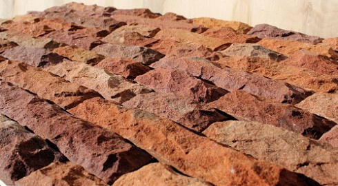 Kamenclub.ru: Песчаник (красный дракон) art PSK-5-03  купить в Санкт-Петербурге    3350 руб/кв.м   фото КАМЕНЬ КЛУБ