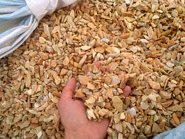 Kamenclub.ru: Щебень крошка желтый (ЗЛАТОЛИТ) фр. 20-40 мм.  купить в Санкт-Петербурге златолит бежевый, золотистый, желтый декоративная каменная крошка 10800 руб/т   фото КАМЕНЬ КЛУБ