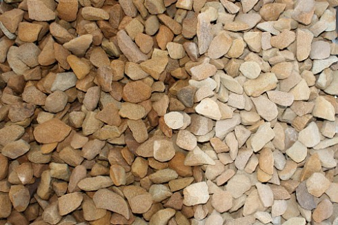 Kamenclub.ru: Щебень крошка желтый (песчаник) фр. 20-40 мм.  купить в Санкт-Петербурге песчаник бежевый рыжий каменная крошка песчаника 9500 руб/т   фото КАМЕНЬ КЛУБ