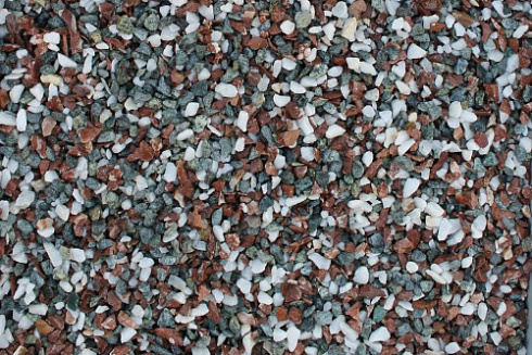 Kamenclub.ru: Мраморная крошка (щебень крошка микс: белый-зеленый-розовый) фр. 3-5 мм.  купить в Санкт-Петербурге мрамор белый, зеленый, розовый мраморная декоративная крошка каменная 12000 руб/т   фото КАМЕНЬ КЛУБ