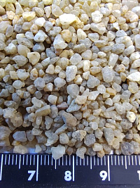 Кварцевый песок для водоподготовки фр. 1,6-3 мм.  купить в Санкт-Петербурге фото Камень Клуб