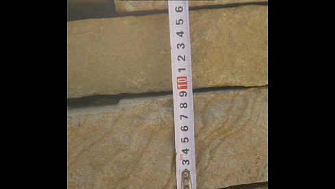 Kamenclub.ru: Песчаник пластушка желтый с рисунком (4-6 см)  купить в Санкт-Петербурге плитняк пластушка желтый с рисунком песчаник 9 000 руб/м3   фото КАМЕНЬ КЛУБ